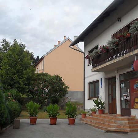 Apartment Rendulic Rakovica Dış mekan fotoğraf